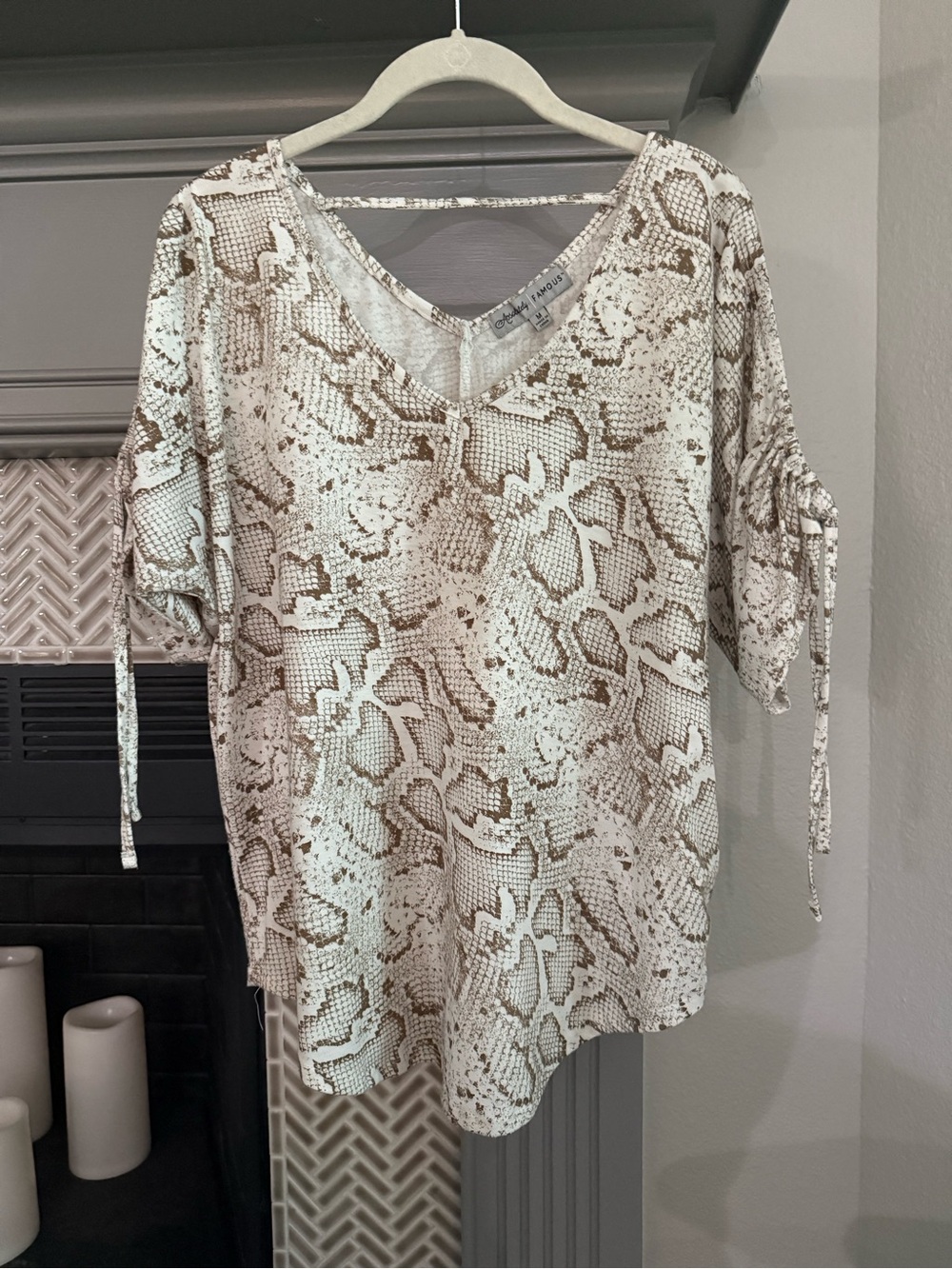 V-Neck Cold-Shoulder Short Sleeve Snake Print Top - Cream & Brown